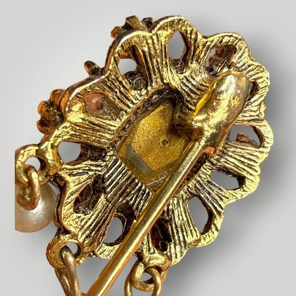 Vintage ART Signed Stick Pin Red Rhinestone Faux Pearl Gold Tone Victorian